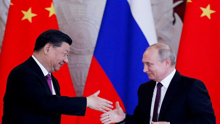 La reunión entre Xi Jinping y Vladimir Putin tiene lugar después de que la Corte Penal Internacional (CPI) emitiera una orden de arresto contra el presidente ruso.
