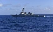 Si bien Estados Unidos no reclama la soberanía sobre estas aguas, continúa enviando habitualmente buques militares.
