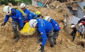 Dos de los cuerpos fueron encontrados en esta jornada por los bomberos de Cuenca, que colaboran en la búsqueda y rescate. 