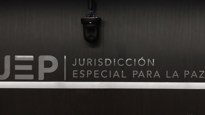 El presidente de la JEP, Roberto Carlos Vidal, demandó al Estado ofrecer al magistrado amenazado todas las garantías de seguridad necesarias.