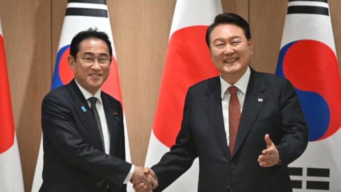 La cooperación entre Japón y Corea del Sur es necesaria para la paz y la prosperidad mundiales, dijo el presidente surcoreano Yoon Suk-yeol