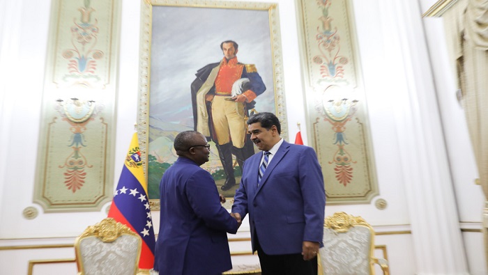 La reunión se realizó en el Palacio de Miraflores, sede del Gobierno, en Caracas (capital), siendo el segundo encuentro entre ambos jefes de Estado.