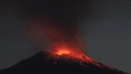 Actividad del volcán Popocatépetl en México