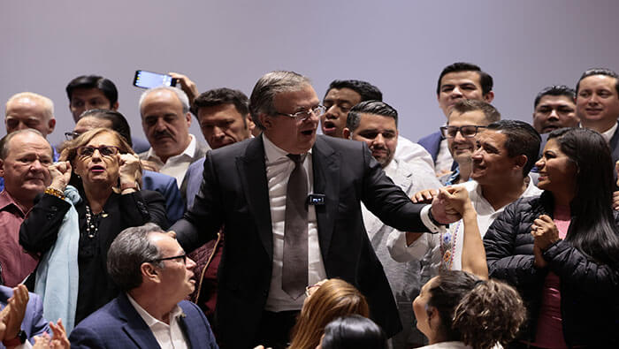 Marcelo Ebrard indicó que de ser electo candidato presidencial defenderá el proyecto que encabeza el presidente Andras Manuel López Obrador.