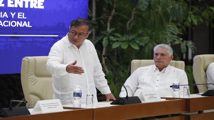 El presidente Petro defendió la posición de principios de Cuba de respetar los acuerdos que asumió como garante del proceso de diálogo.