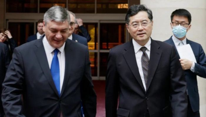 Qin y Rudenko han abordado la situación internacional y regional tratando los temas de interés común,