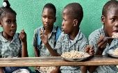A lo largo del 2023, la agencia de la ONU ha proporcionado comidas calientes a más de 450.000 niños en edad escolar.