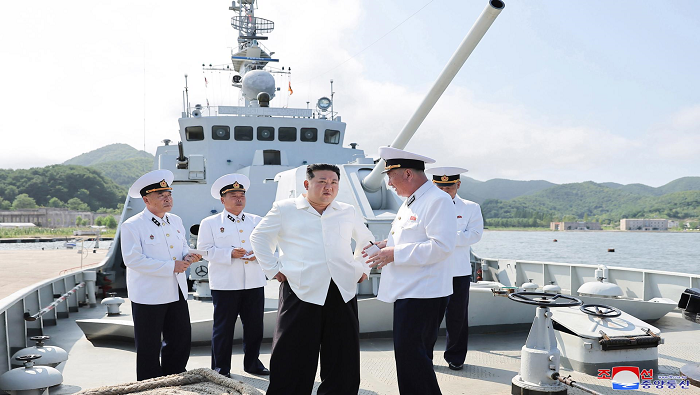Kim Jong-un visitó la 2da Flotilla de Buques de Superficie de la Flota del Mar del Este de la Armada del Ejército Popular de Corea.