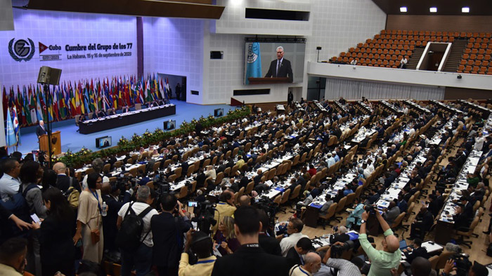 Según cifras preliminares, la cita se inauguró este viernes con la presencia de 114 países, y hasta el momento un centenar de delegaciones se han inscrito en las listas de oradores de la Cumbre.