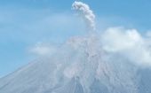 El volcán Semeru sigue en nivel tres de cuatro en cuanto a peligrosidad.