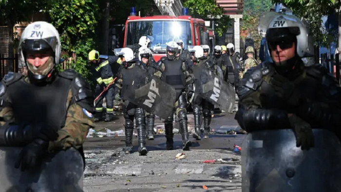 En la región de Mitrovica, la única zona con mayoría de población serbia del país, se registran con frecuencia enfrentamientos de este tipo.