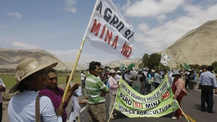En setiembre de 2009, el 97 por ciento de la población del valle de Tambo dijo “NO” al proyecto minero Tía María y la Tapada, a través de una consulta vecinal.