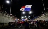 Los congregados en la Ciudad de Panamá también denuncian la corrupción, confesando estar "aburridos del abuso" de sus líderes políticos.