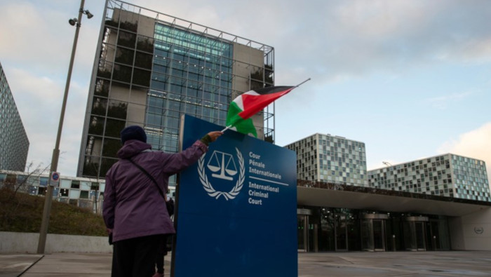El Gobierno de Argelia presentó este jueves, en la sede de la CPI, una demanda colectiva contra el gobernante israelí por sus crímenes de guerra contra Gaza.