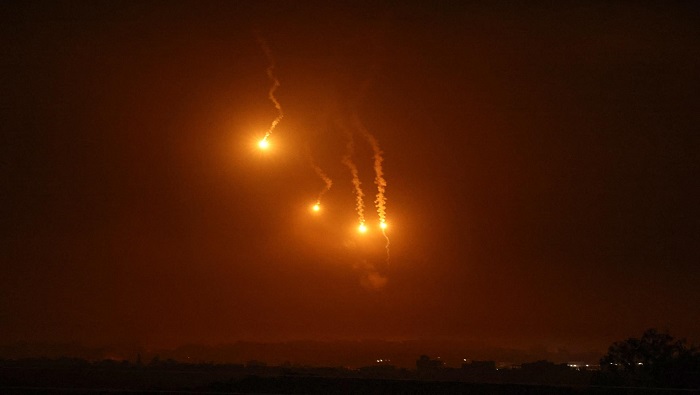 La UNRWA alertó en un comunicado que Gaza continúa necesitando elevadas cantidades de combustible a causa de la guerra.