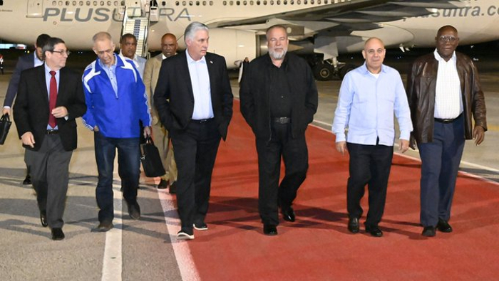 En conferencia de prensa conjunta, el presidente iraní, Seyed Ebrahim Raisi, confirmó a la colaboración estrecha con Cuba en diversas áreas como el camino para neutralizar las sanciones de Washington contra los dos países.