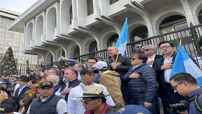 “En justicia, en solidaridad, por una patria sin discriminaciones, sin marginaciones”, llamó a converger el líder guatemalteco, en sus palabras al inicio de la caminata.