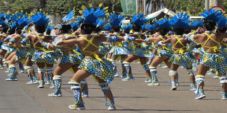 Del 10 al 13 de febrero se despliegan colores, música  y alegría en el Carnaval de Barranquilla de 2024.