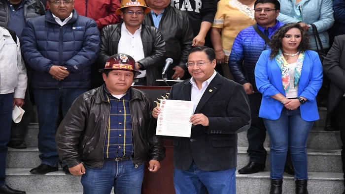 En reiteradas ocasiones, el presidente boliviano ha denunciado que la Asamblea Legislativa lleva adelante un boicot económico.