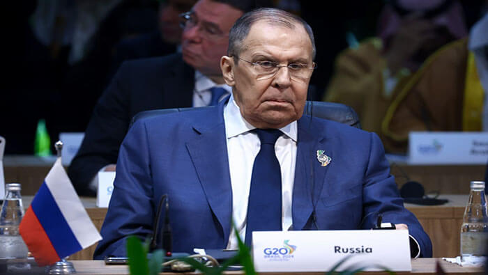 El canciller Lavrov explicó que la postura de los países occidentales hacia Rusia impide resolver el conflicto ucraniano.
