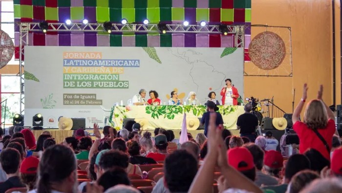 El evento, que promovió eventos políticos y mesas redondas durante dos días y reunió a más de 4.000 personas, fue lanzado en octubre por Mujica, acompañado de otras organizaciones.
