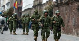 Las fuerzas de control del país están en las calles para combatir a las bandas organizadas que operan en Ecuador. 