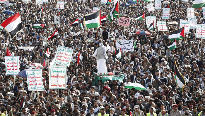 Miles de personas se movilizaron en Saná, capital de Yemen, en apoyo al pueblo palestino en Gaza.