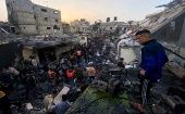 Mientras las negociaciones se llevan a cabo, la población en Gaza espera la ayuda humanitaria.
