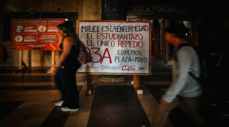 Sectores sociales argentinos defendieron la Universidad Pública en todos los frentes, al reconocerla un derecho de los pueblos.