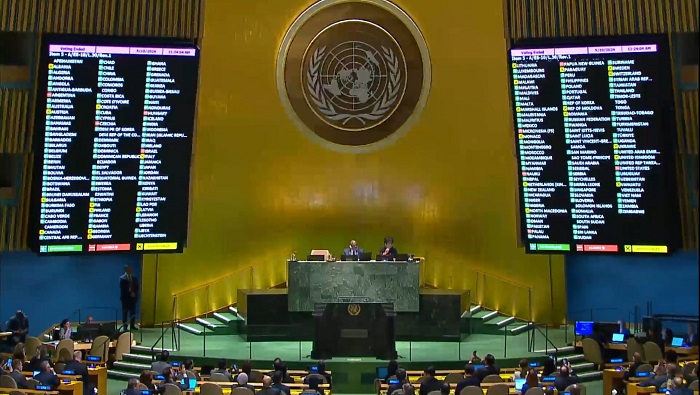 La resolución fue aprobada con 143 votos, mientras que 25 naciones se abstuvieron y solamente nueve votaron en contra.