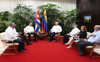 El jefe de Estado envió un saludo al presidente Nicolás Maduro y felicitó a Venezuela por la organización del ALBA-TCP.